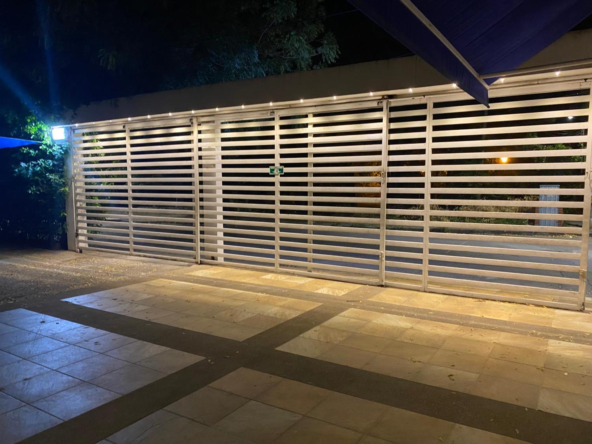 Hotel Deluxe Oasis De La Colina Girardot Exterior foto