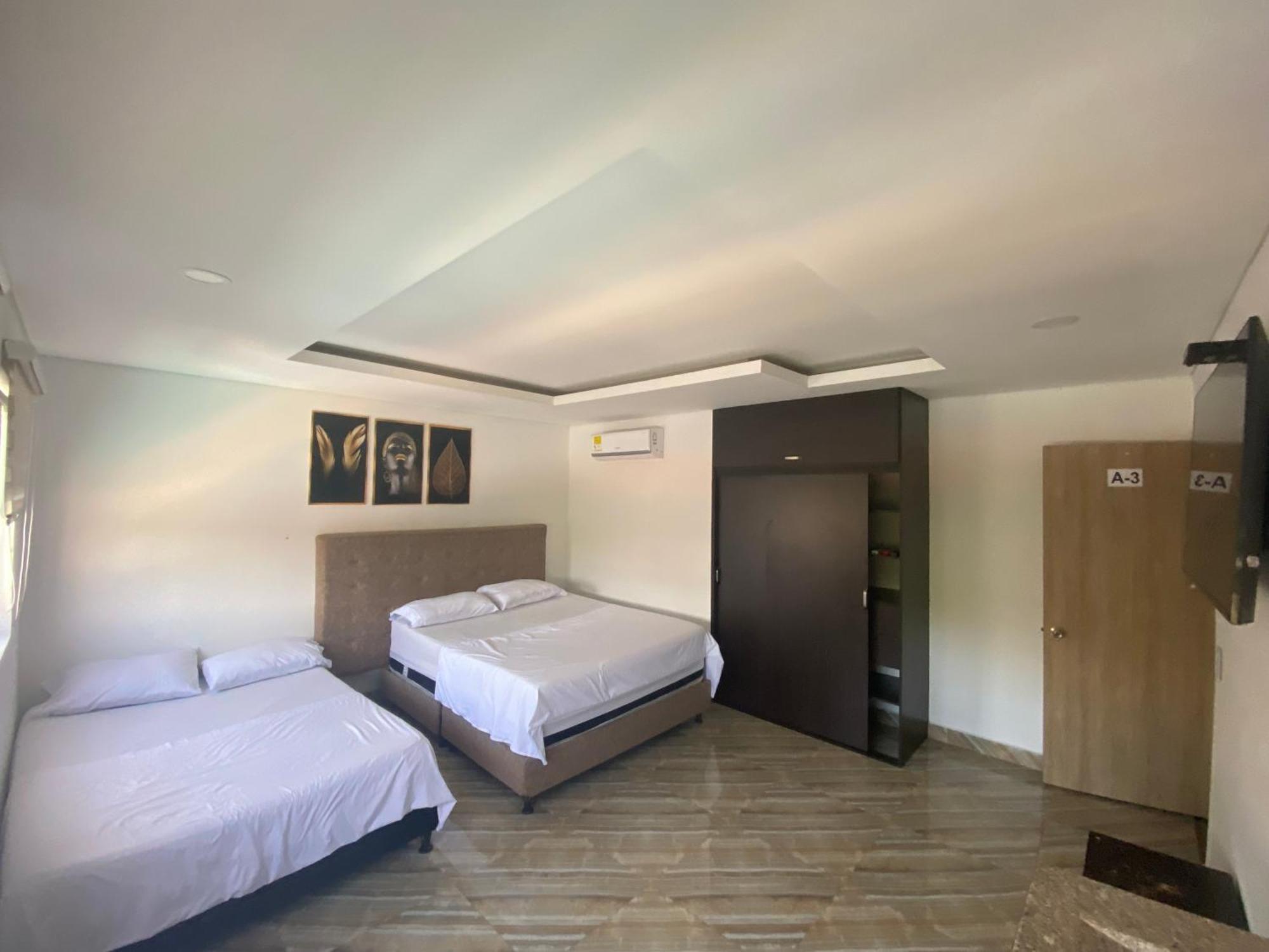 Hotel Deluxe Oasis De La Colina Girardot Exterior foto
